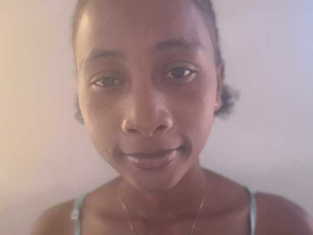 प्रोफ़ाइल की तस्वीर Andreaxs