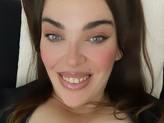 कामुक वीडियो चैट AngelaEvans