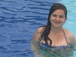 प्रोफ़ाइल की तस्वीर angelagomez