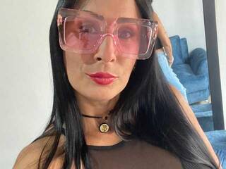 कामुक वीडियो चैट Angelicvill