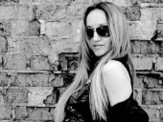 कामुक वीडियो चैट angelina31