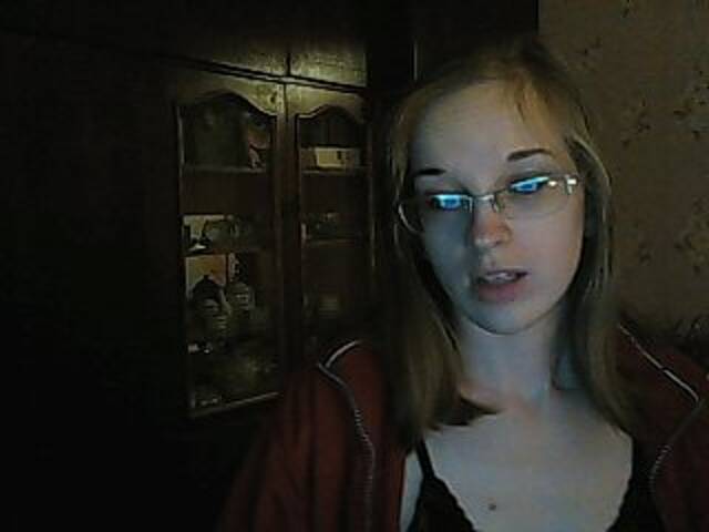 प्रसारण स्क्रीनशॉट Angelpussy1