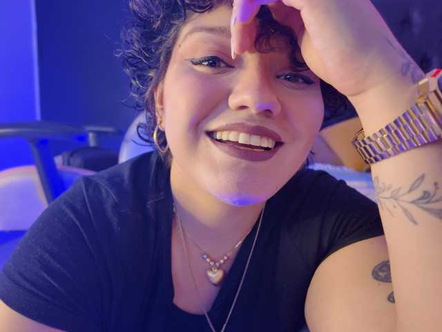 प्रोफ़ाइल की तस्वीर AngiJackson