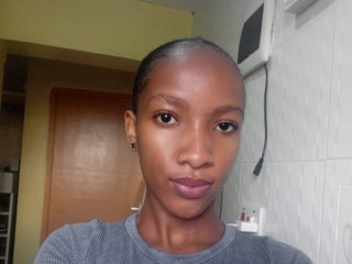 कामुक वीडियो चैट Angydoll