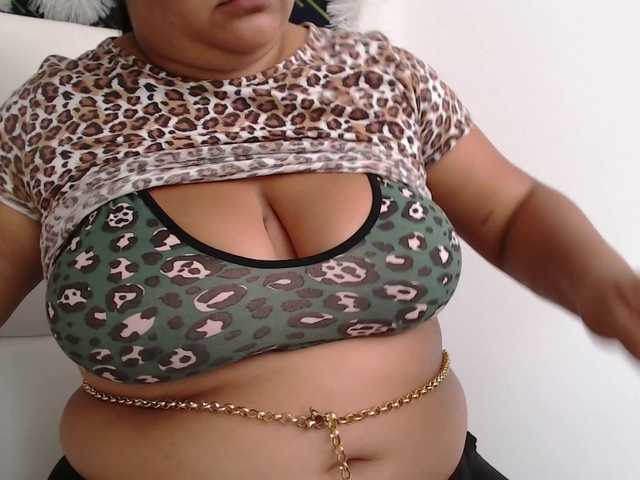 तस्वीरें Anishaa hi guyss ...indian girl here!..naked(123)boobs(40)oilboobs(59)pussy(55)---hindi only pvt--