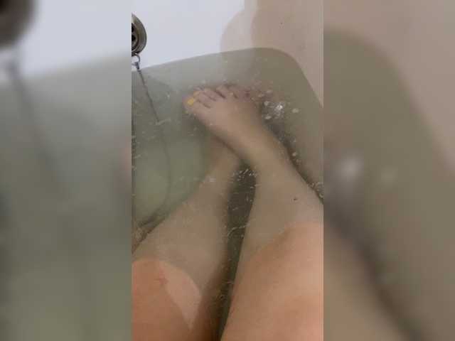 प्रसारण स्क्रीनशॉट AnitaShine