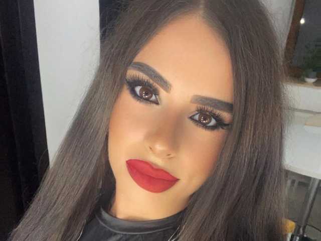 प्रोफ़ाइल की तस्वीर AnnabelleRise
