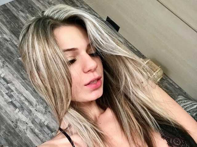 प्रोफ़ाइल की तस्वीर Anne__Parker