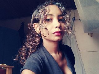 कामुक वीडियो चैट Annicka25