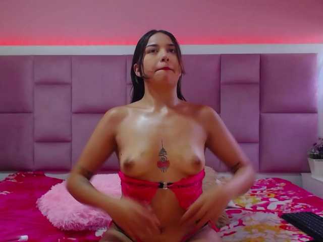 प्रसारण स्क्रीनशॉट Annierrose