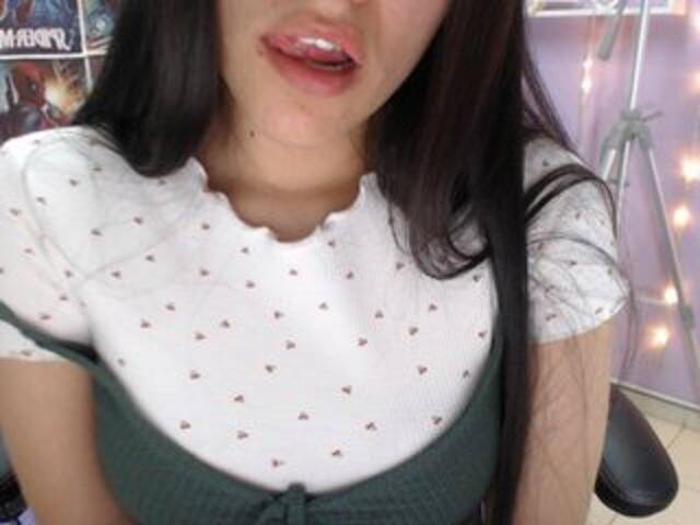 प्रसारण स्क्रीनशॉट Anniesclub