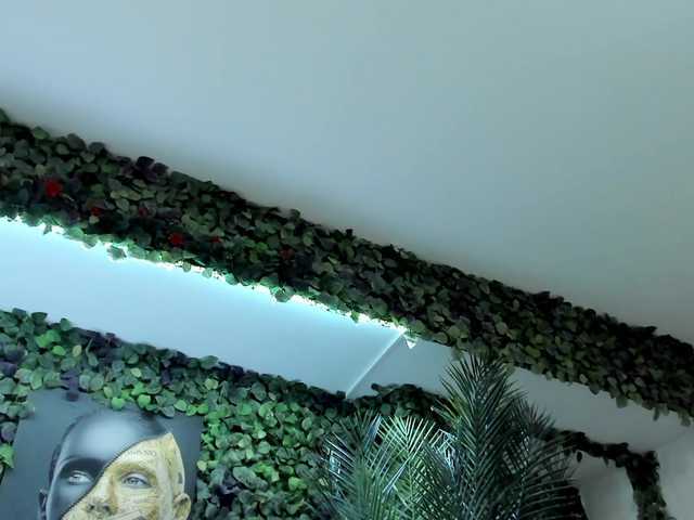 प्रसारण स्क्रीनशॉट Anyssia