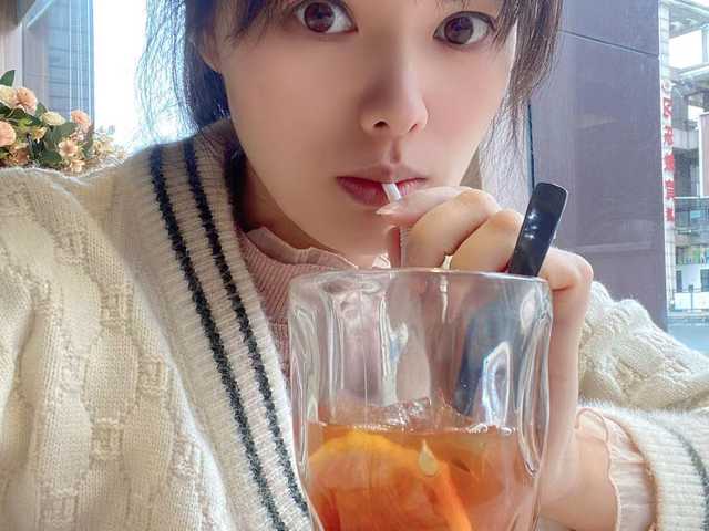 प्रोफ़ाइल की तस्वीर apple-HK