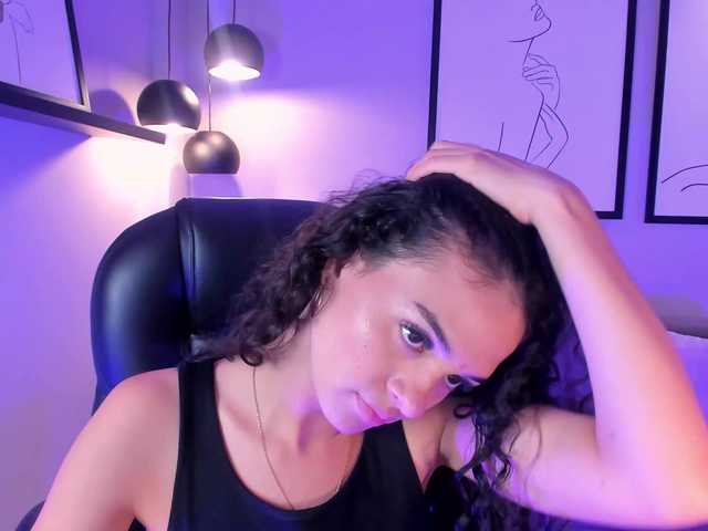 तस्वीरें AprilRhodes do you want to see my wet pink pussy? IG: aprilrhodes_ Goal: Nipples play - Spit tits @remain tks left♥