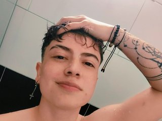 कामुक वीडियो चैट AresWolf-