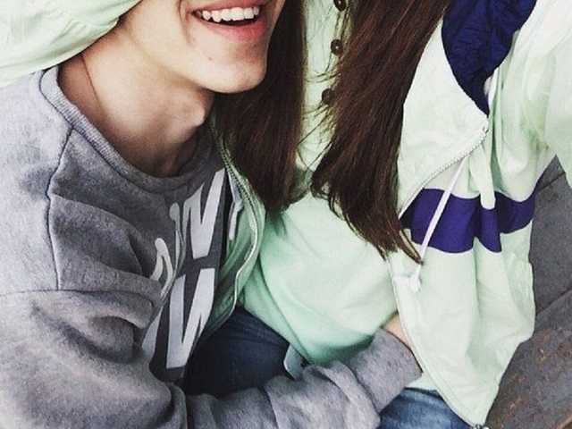 प्रोफ़ाइल की तस्वीर ArgentineHotCouple