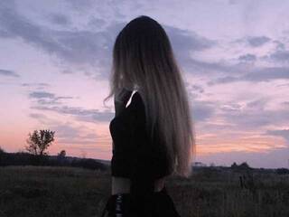 कामुक वीडियो चैट Ariana-cute