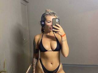 कामुक वीडियो चैट ArielArls