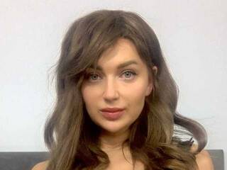 कामुक वीडियो चैट ArinaNature