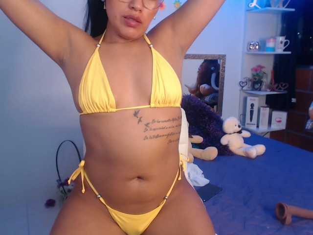 तस्वीरें aryalee ❤️⭐ let's play!Make me hot! Make me moan loudly!!! ❤️⭐RIDE and squirtl at GOAL❤️⭐ #lovense #tease #new #brunette #latina #daddy #shaved