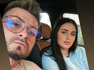 कामुक वीडियो चैट ArysandBrianna