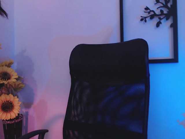 प्रसारण स्क्रीनशॉट AshleyBlake