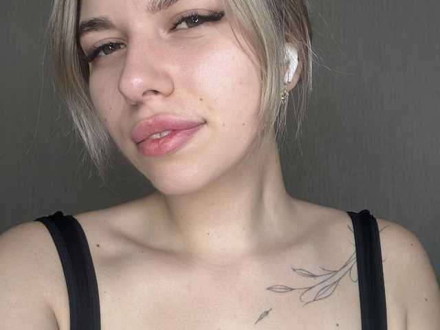 प्रोफ़ाइल की तस्वीर Ashleyya