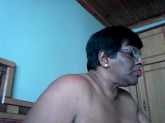 प्रसारण स्क्रीनशॉट asianleanne