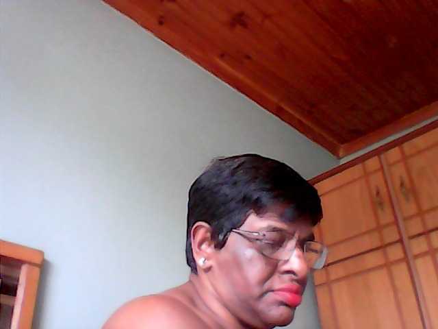 प्रसारण स्क्रीनशॉट asianleanne