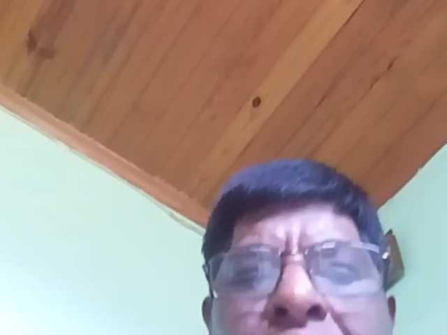 प्रसारण स्क्रीनशॉट asianleanne
