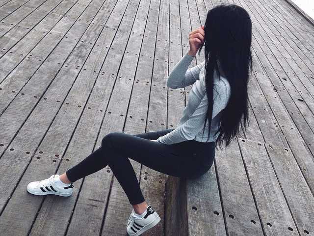 प्रोफ़ाइल की तस्वीर AsianMia