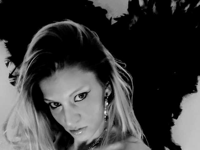 प्रोफ़ाइल की तस्वीर Assassin1988