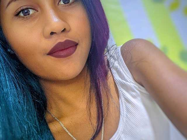 प्रोफ़ाइल की तस्वीर Atheena