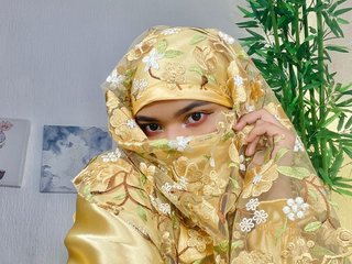 कामुक वीडियो चैट Aura-cuutee