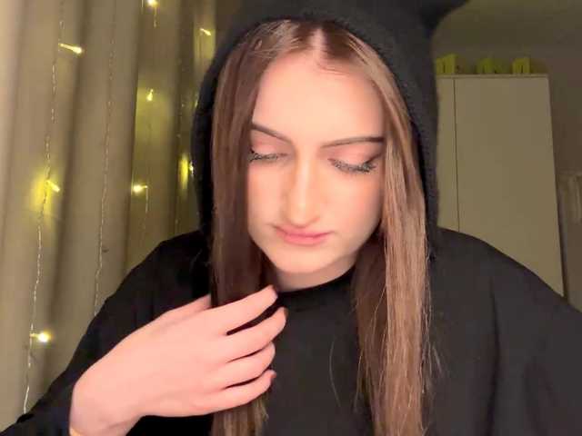 प्रसारण स्क्रीनशॉट AuraLahrman