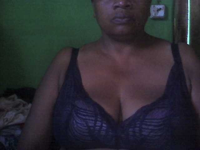 प्रसारण स्क्रीनशॉट Aynabrina