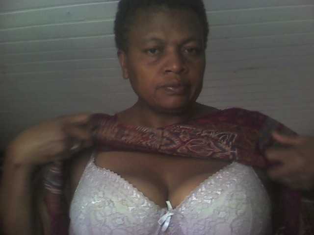 प्रसारण स्क्रीनशॉट Aynabrina