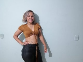 कामुक वीडियो चैट barbie-queen01
