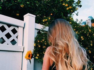 कामुक वीडियो चैट barbie-tay