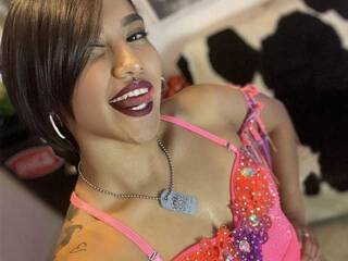 कामुक वीडियो चैट BebeeRex