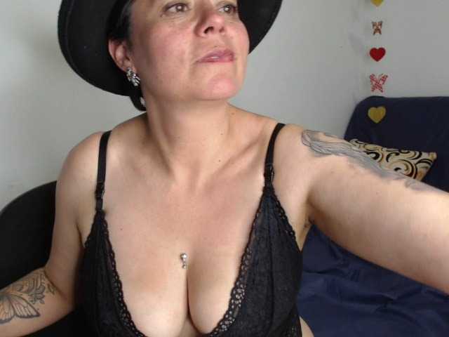 प्रसारण स्क्रीनशॉट bella-devil