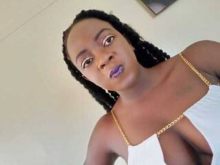 कामुक वीडियो चैट bellatitty