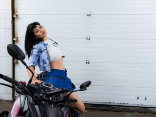 कामुक वीडियो चैट Zara_Breid