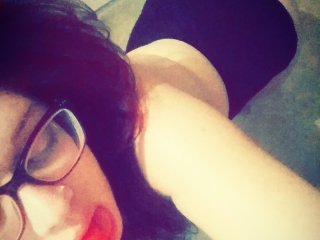 प्रोफ़ाइल की तस्वीर BettyBooty23
