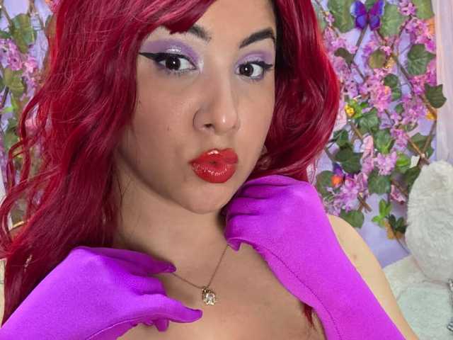 प्रोफ़ाइल की तस्वीर bigboobsrose1