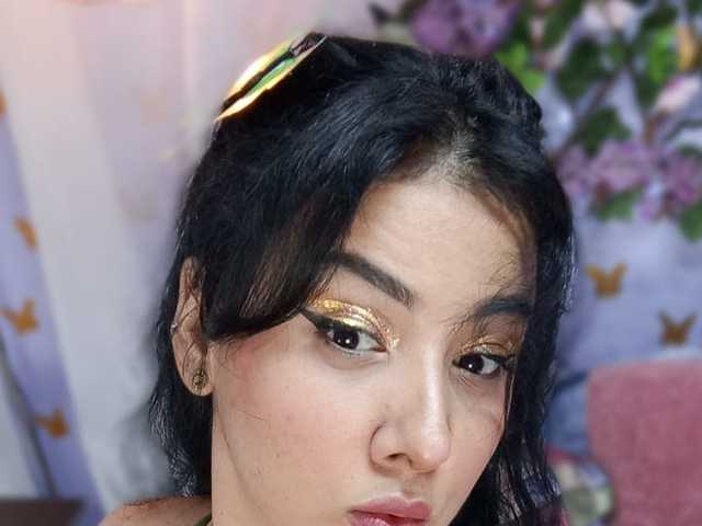 प्रोफ़ाइल की तस्वीर bigboobsrose1