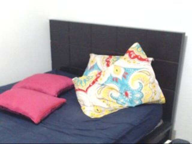 प्रसारण स्क्रीनशॉट bigtitsexxx