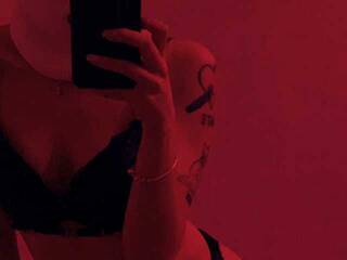 कामुक वीडियो चैट linsansty