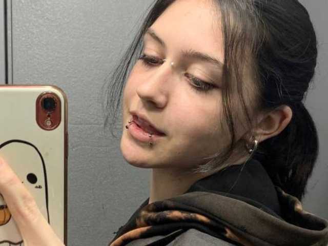 प्रोफ़ाइल की तस्वीर BlackAngell