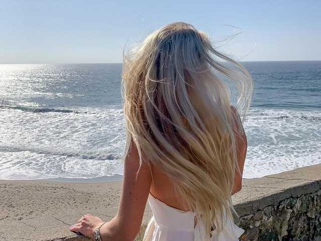 प्रोफ़ाइल की तस्वीर BlackFox32